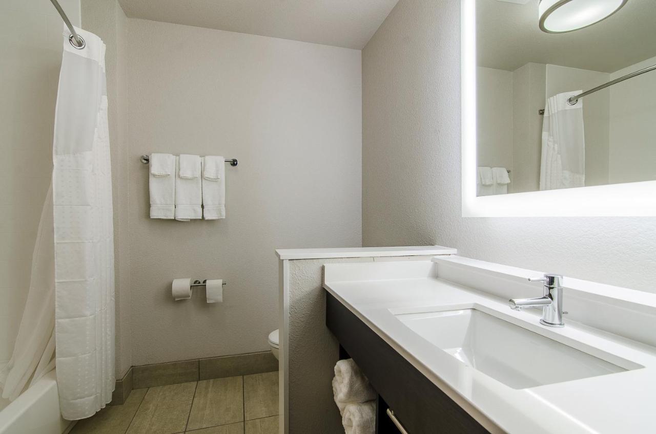 Holiday Inn Express & Suites - Atchison By Ihg Luaran gambar