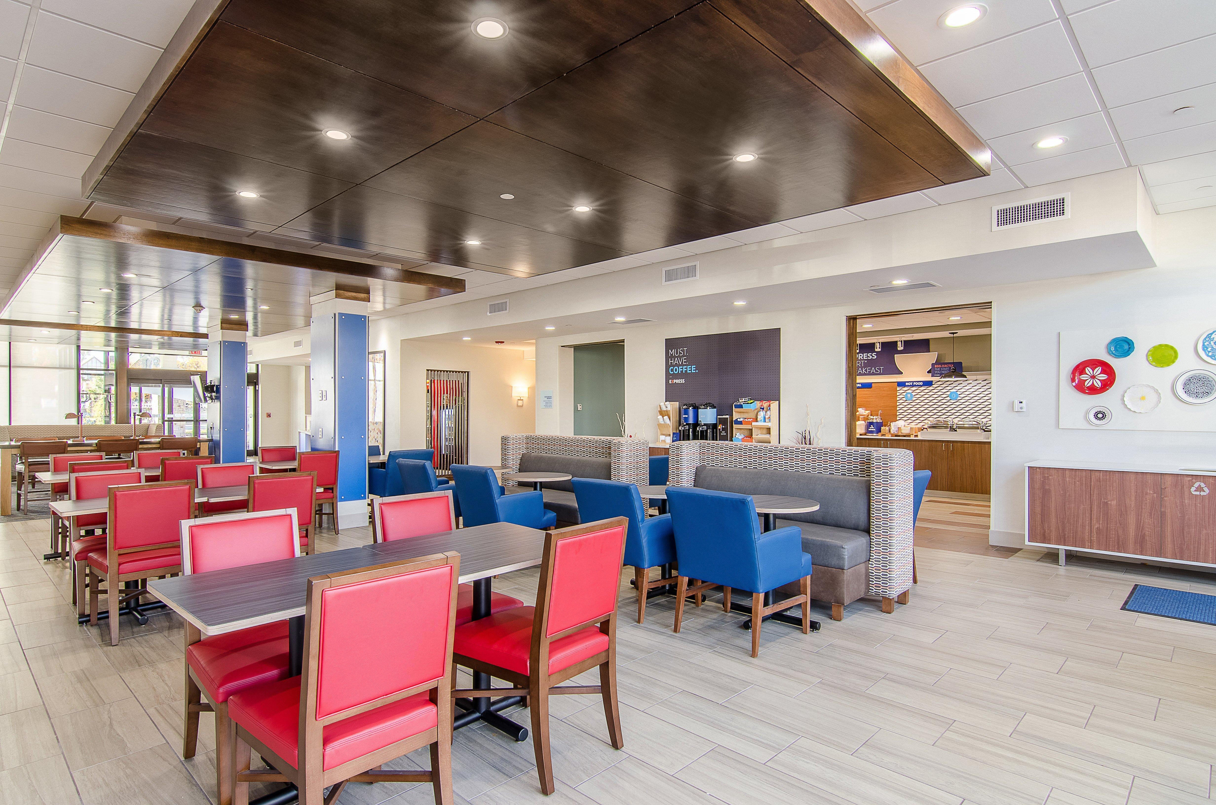 Holiday Inn Express & Suites - Atchison By Ihg Luaran gambar
